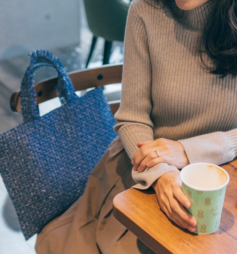 Mare blue マーレブルー(横型)