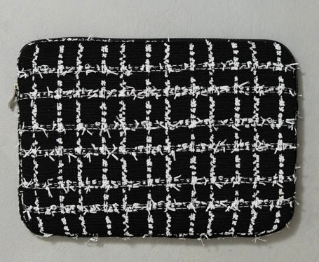 【即納品】　monochrome モノクローム(PCケース）